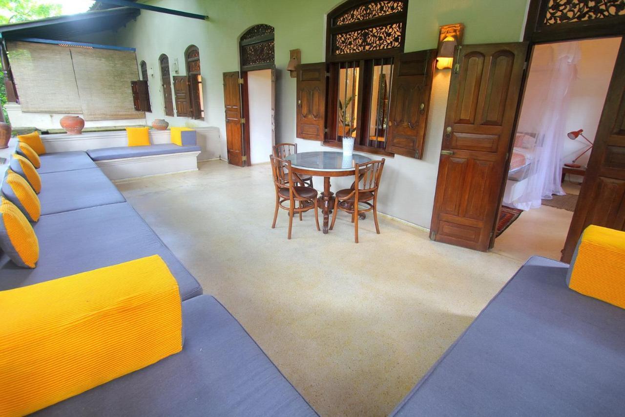 Apa Villa Illuketia Unawatuna Extérieur photo